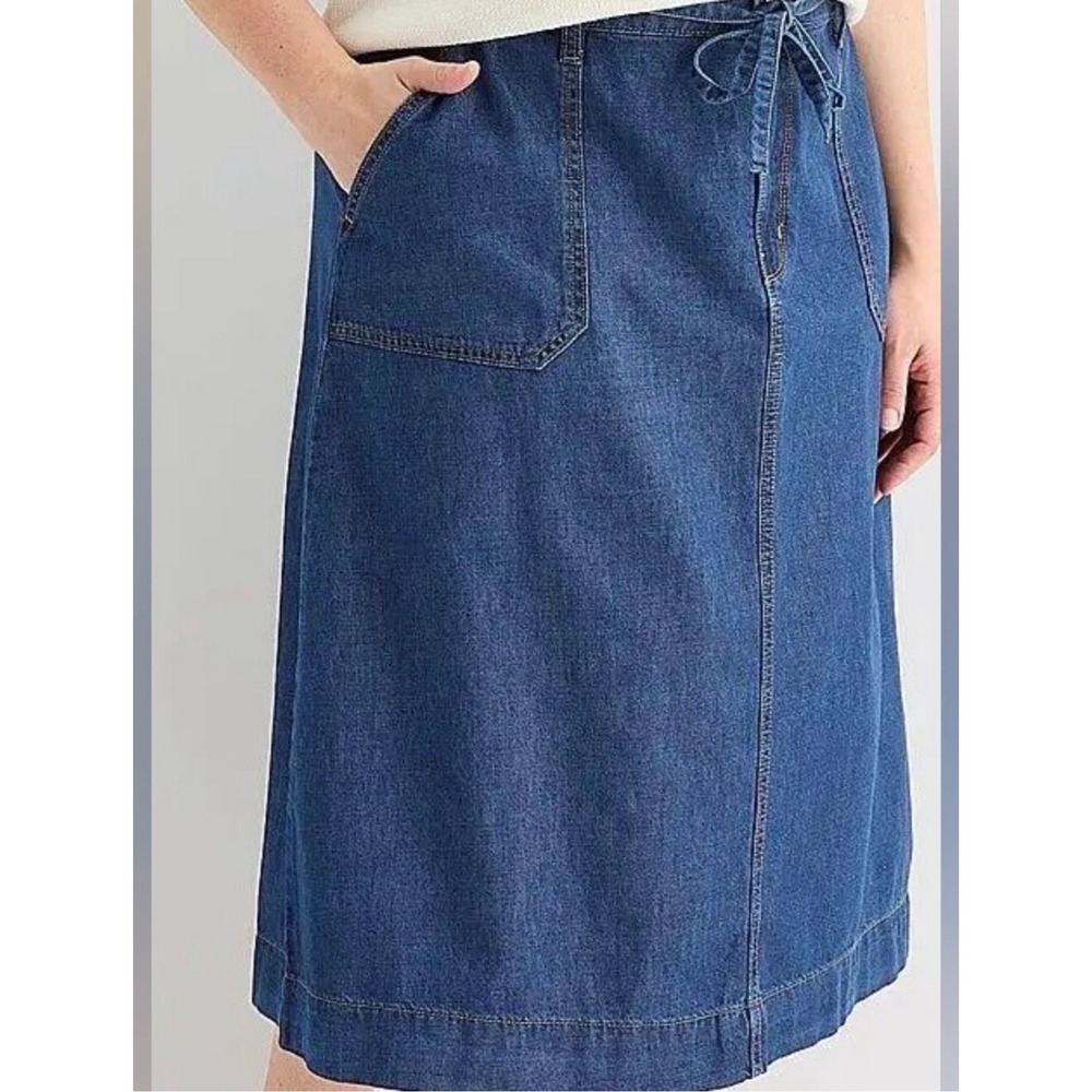 St. Johns Bay Womens Dark Airy Blue Denim Midi A-Line Skirt Size 6 NWT - Picture 3 of 4